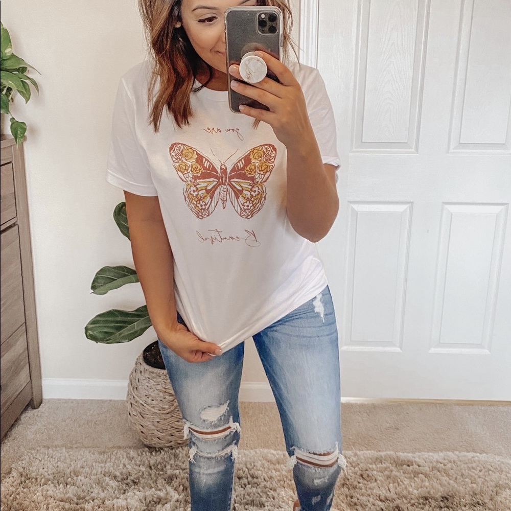 Butterfly tee